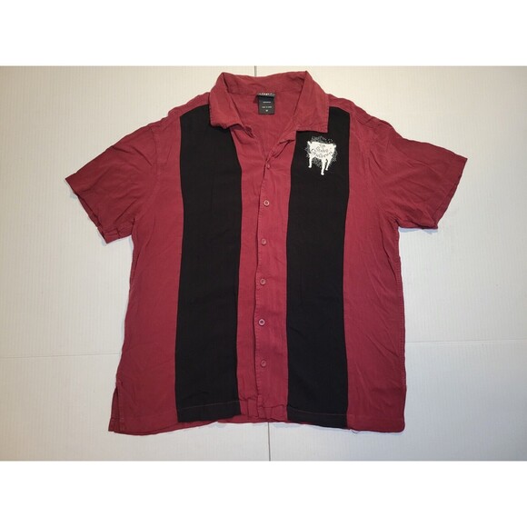 Harry Potter Leaky Cauldron Button Up Shirt Mens Medium Red Black Striped Rayon. - Picture 1 of 7